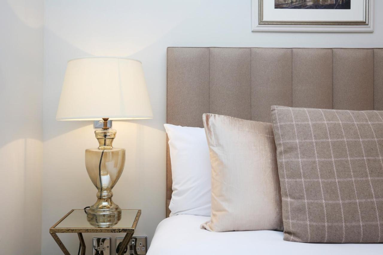 Joivy Modern And Airy Flat On The Historic Royal Mile Apartamento Edimburgo Exterior foto